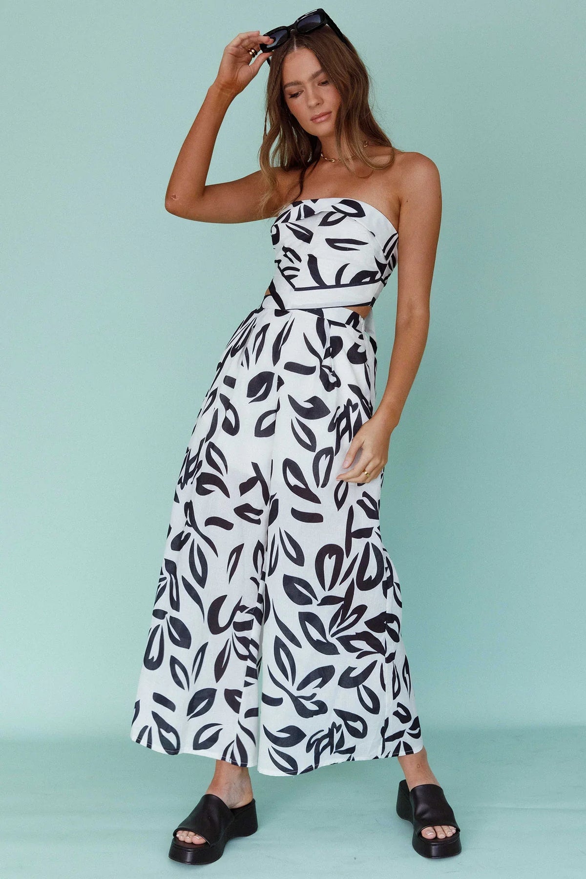 Randi Wide Leg Pants Leaf Print Black