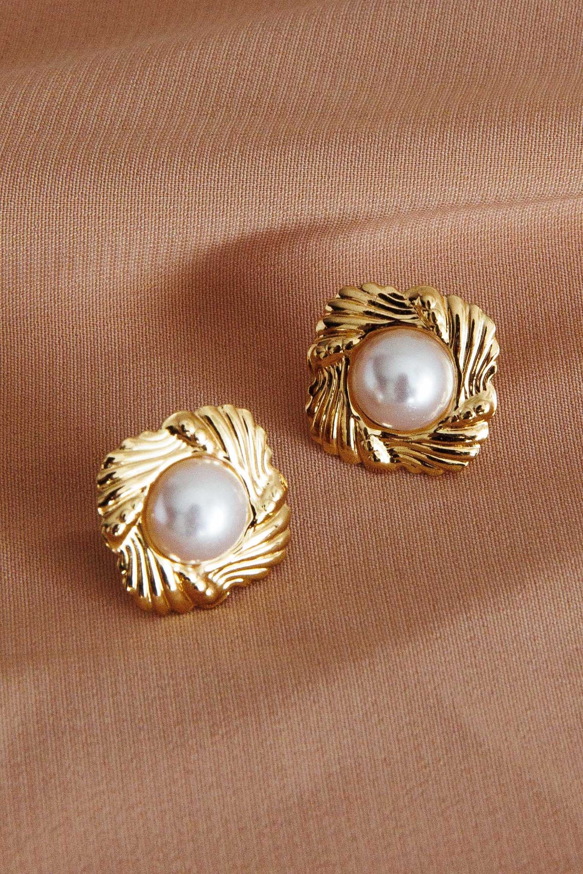 Diana Square Pearl Accent Earrings Gold