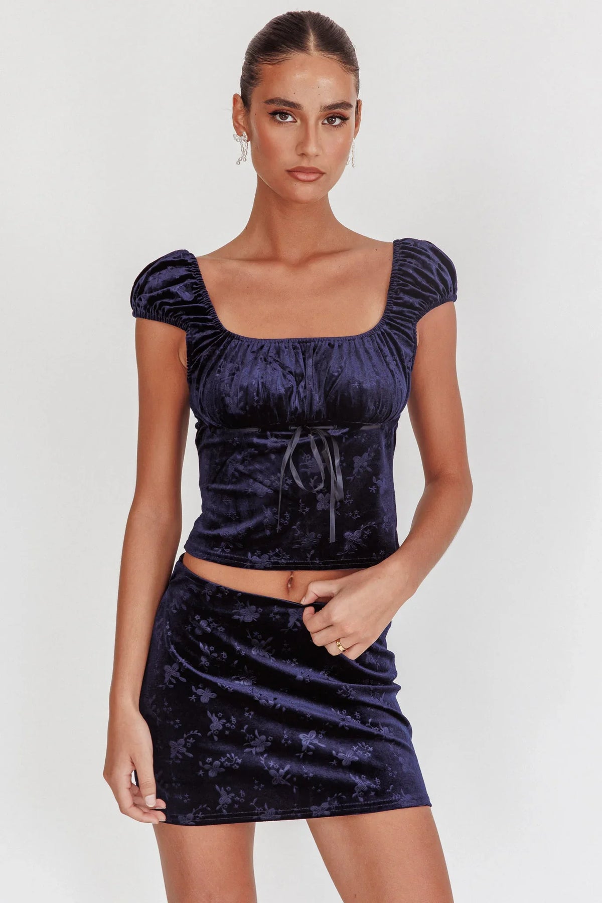 Good Luck Ribbon Trim Velvet Top Navy