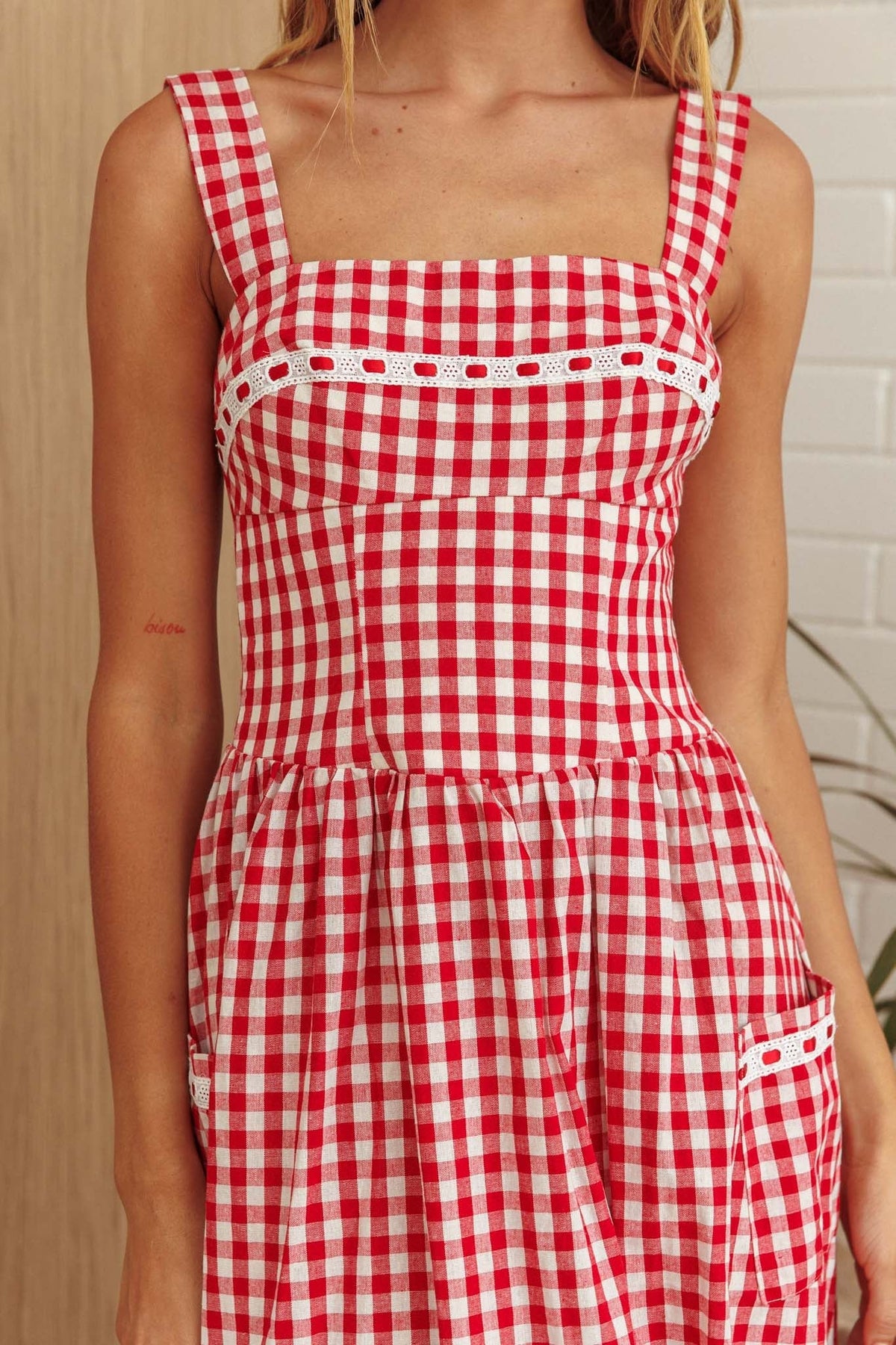 Elderflower Front Pocket Maxi Dress Gingham Red