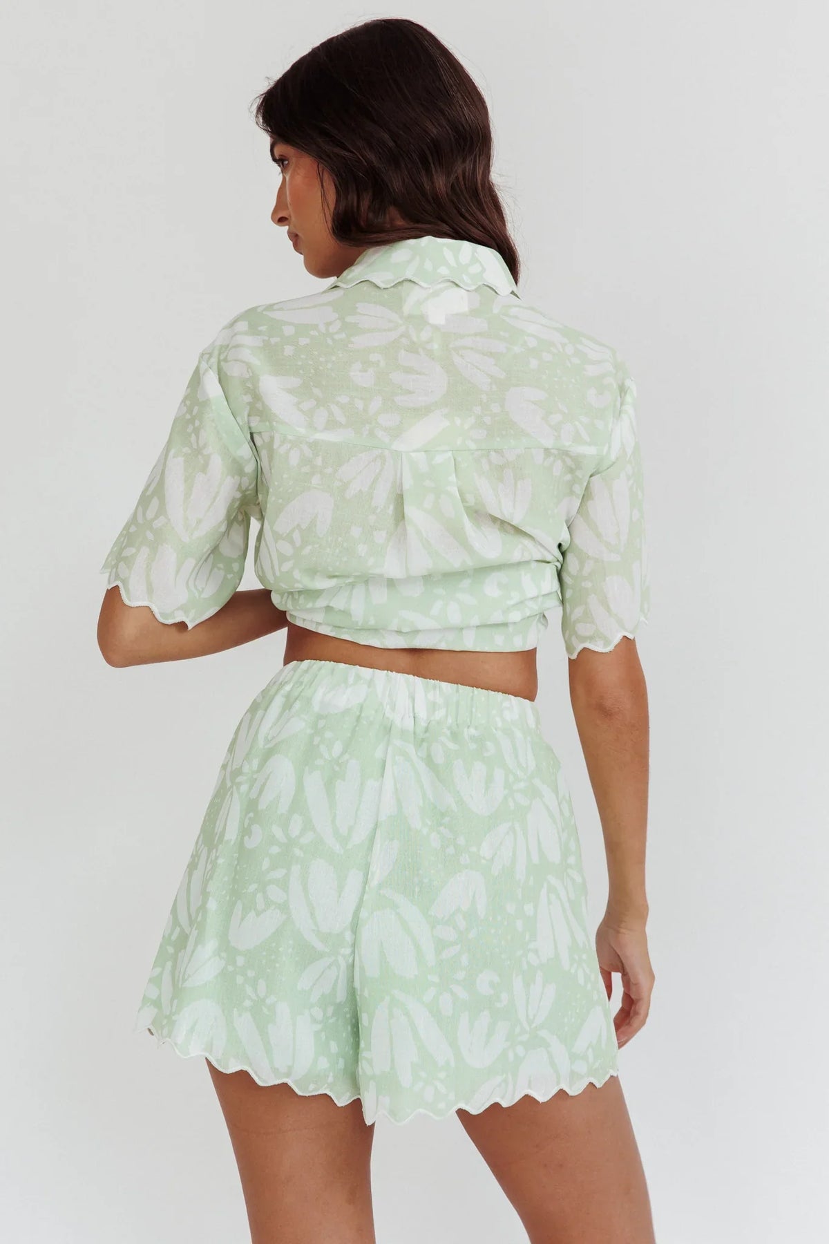Swing Of Things Scalloped Elastic Waist Shorts Print Sage