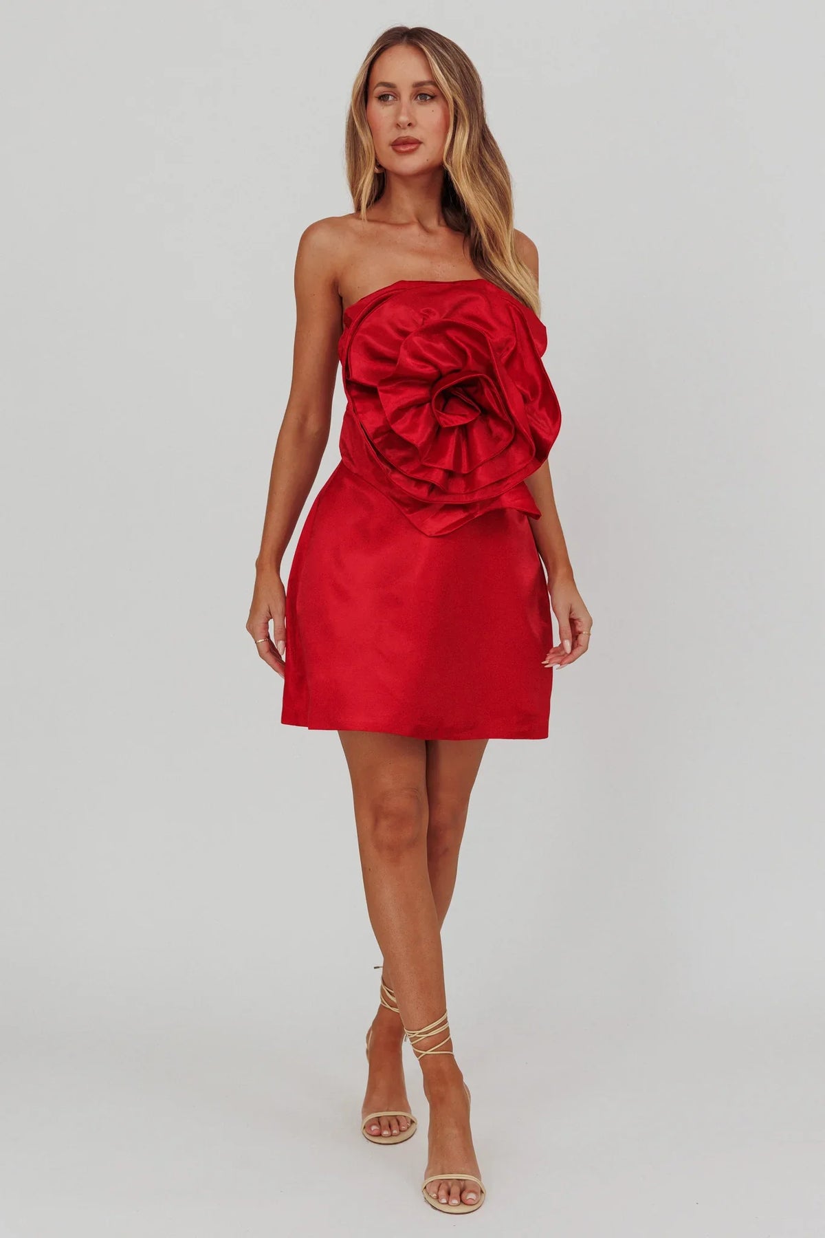 Count Down Rose Feature Strapless Top Red