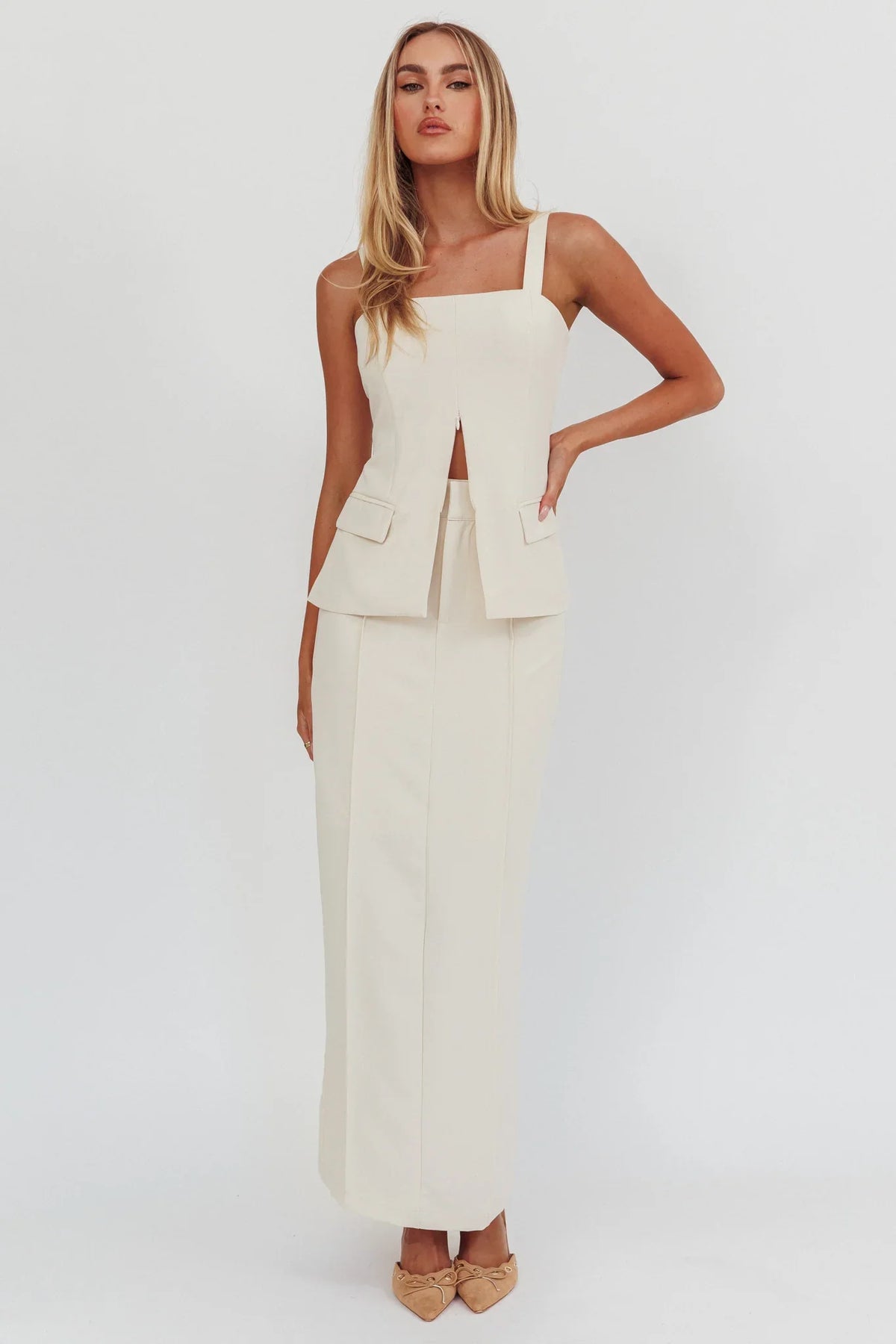 Like I Do Front Zip Sleeveless Top Cream