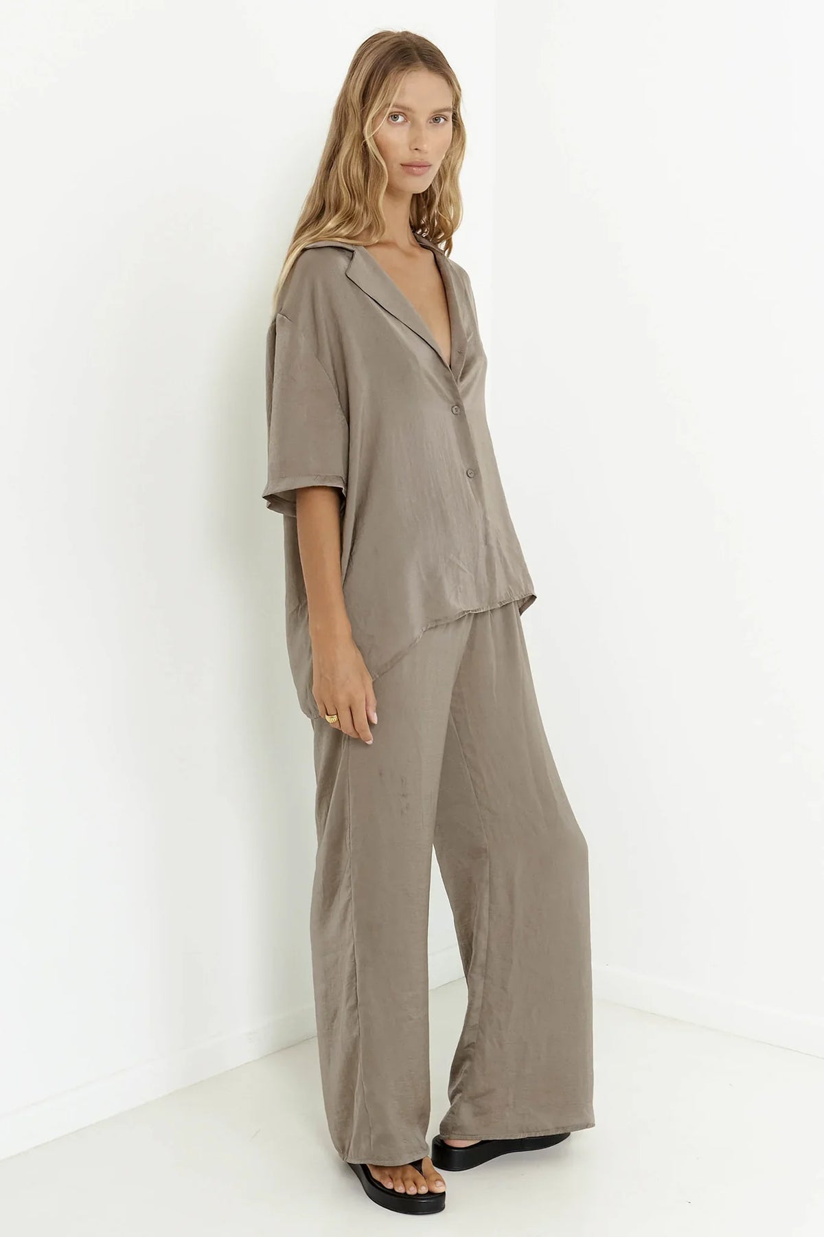 SNDYS Hallie Shirt Olive