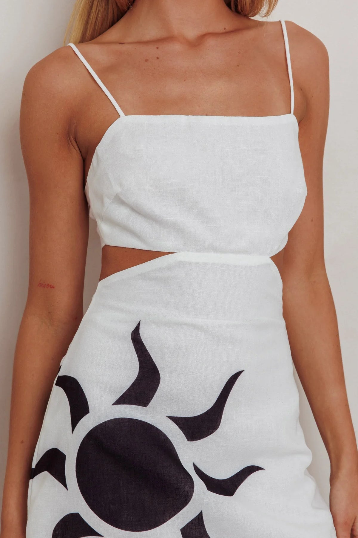 Jellina Tied Back Mini Dress Sun White