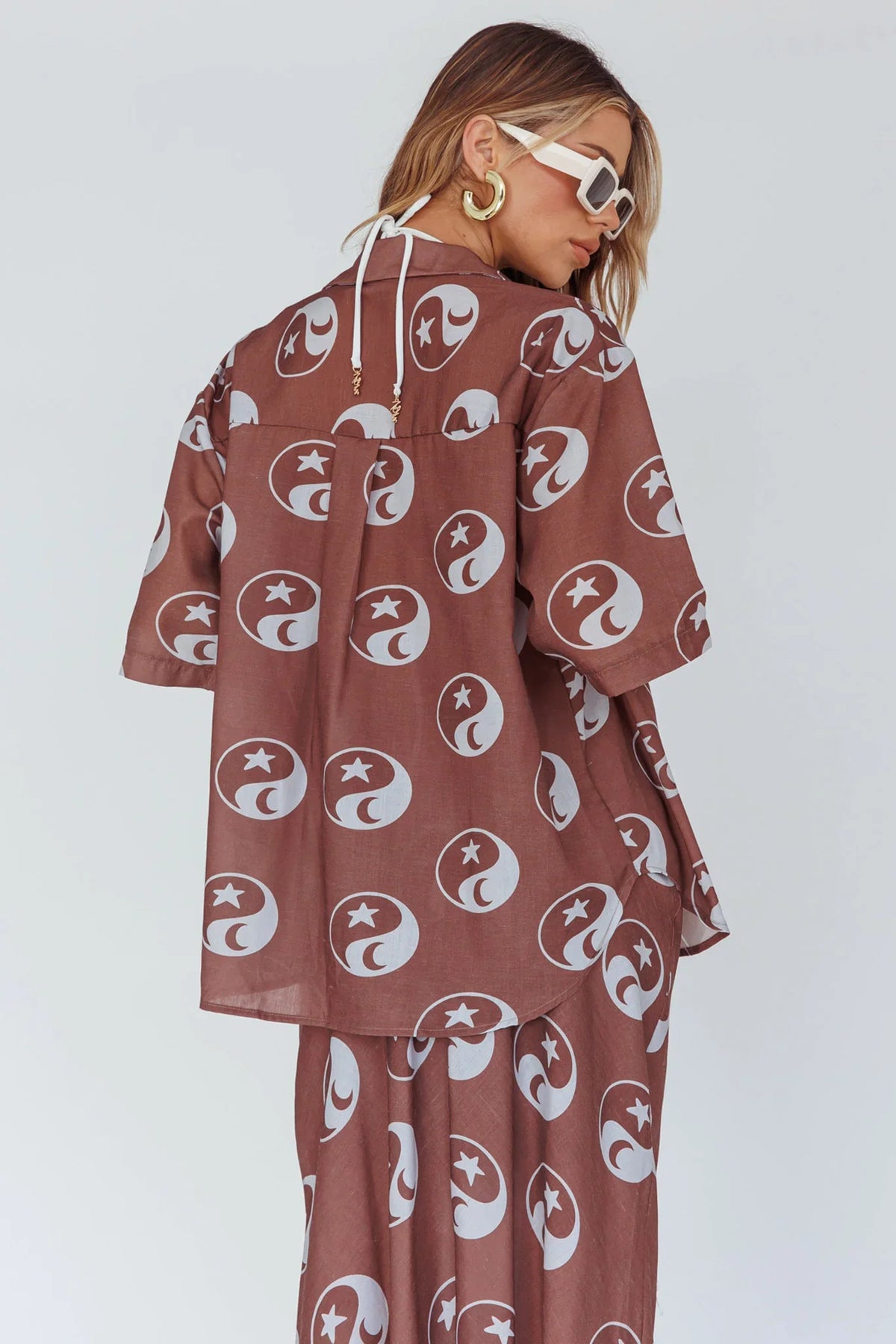 Just A Hunch Button Shirt Yin Yang Coco