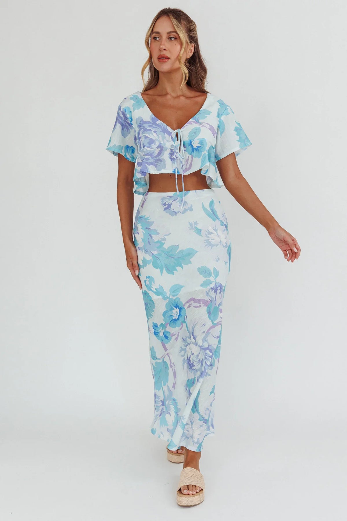 La Vie Tied Bust Crop Top Floral Blue