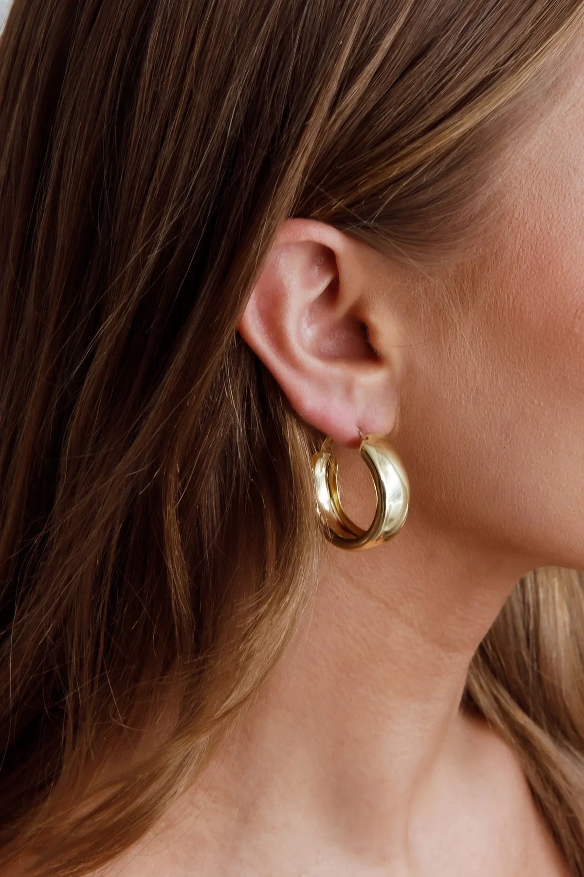 Osiris Hoop Earrings Gold