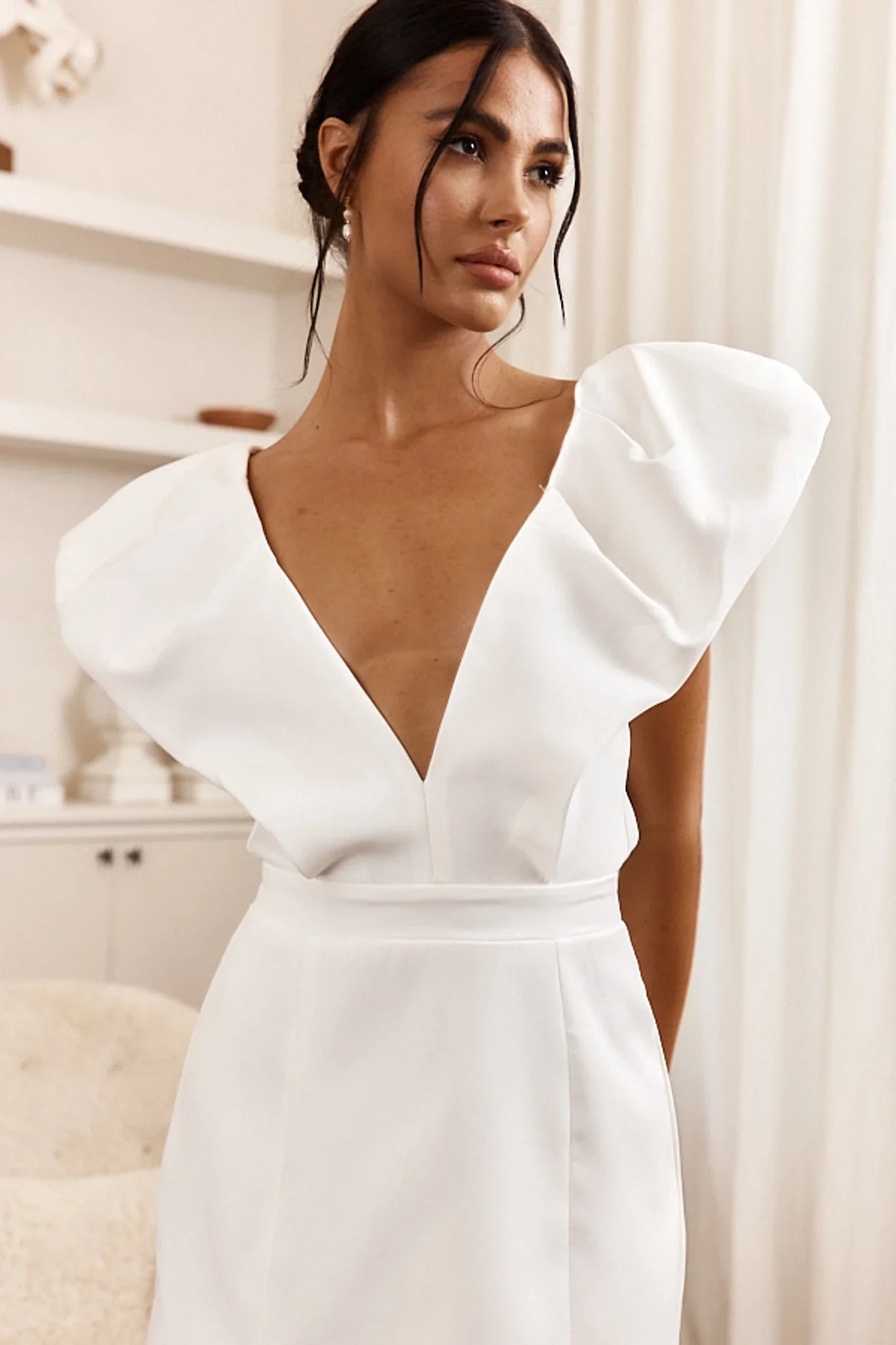 Liardon Bubble Sleeve V-Neckline Mini Dress White