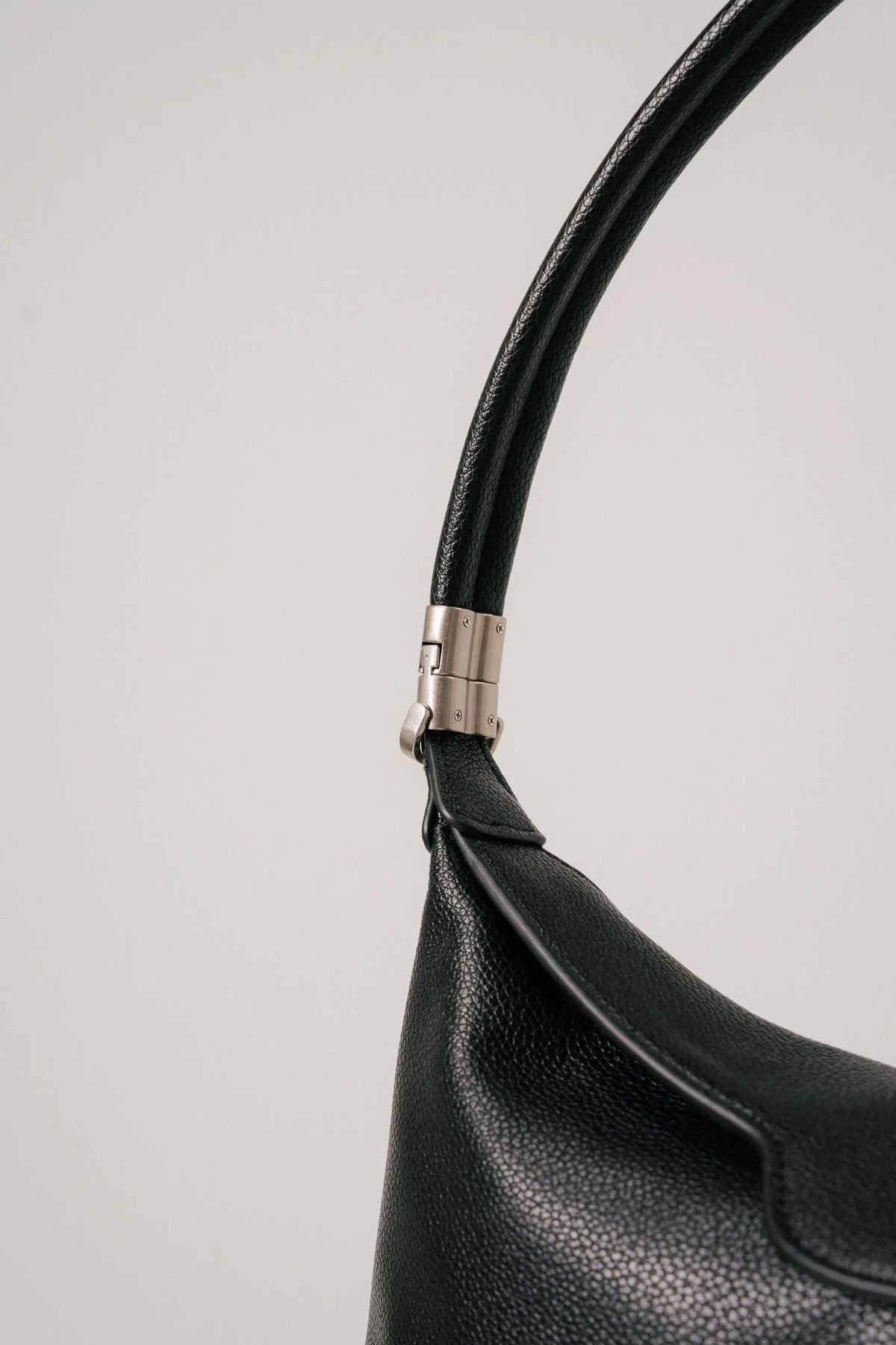 TEN TONES Aurelia Hobo Bag Black