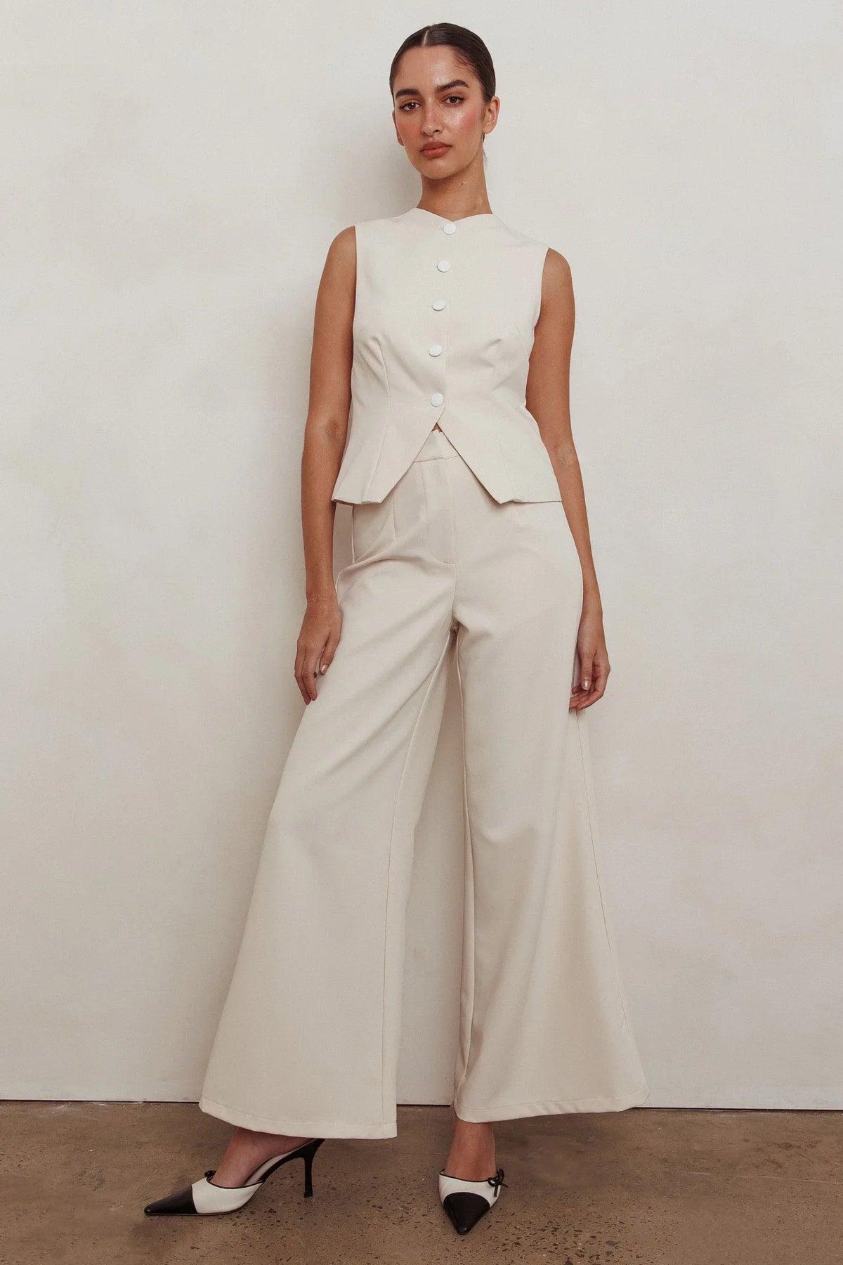 Consideration Wide Leg Pant Beige