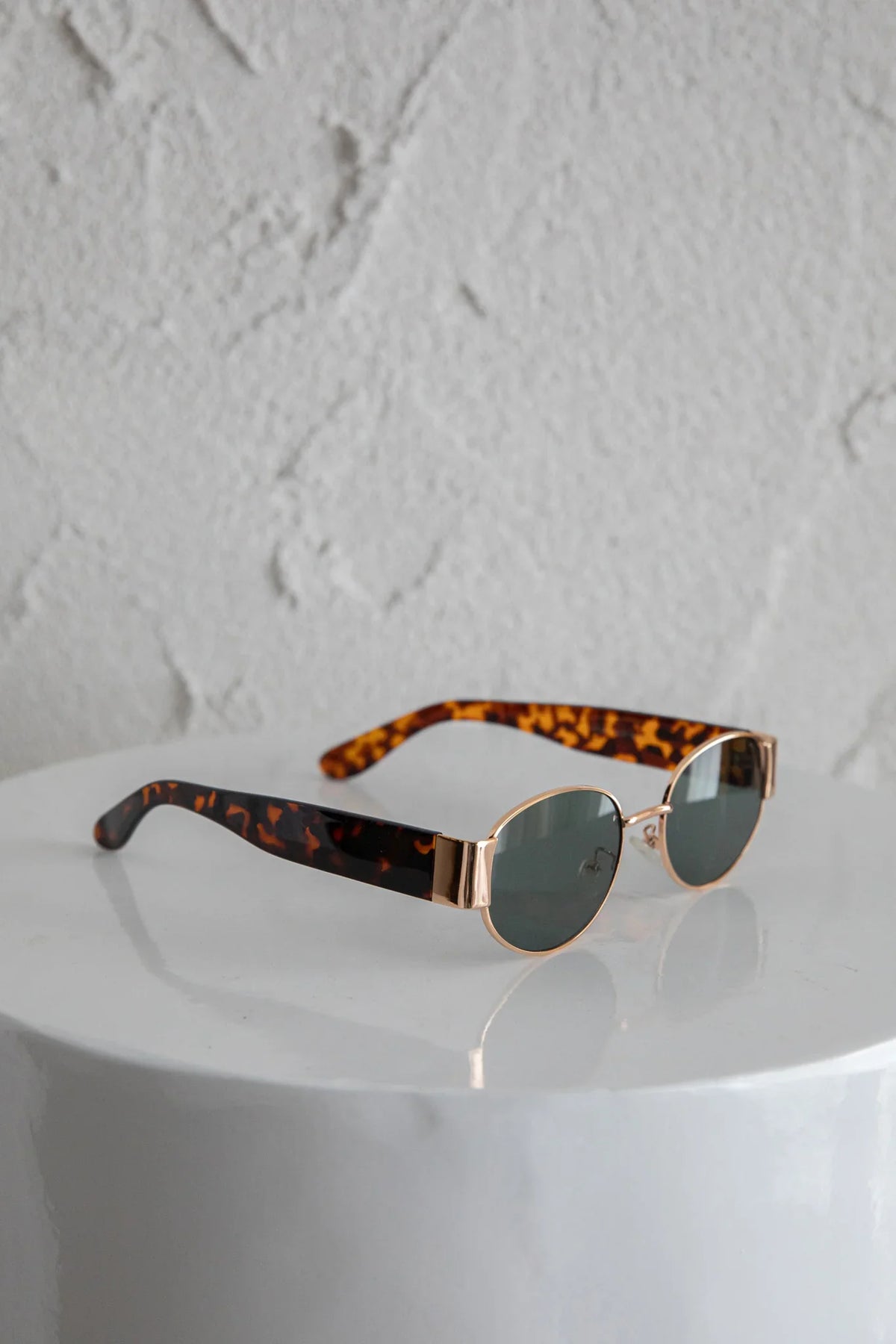 Germa Oval Metal Sunglasses Tort