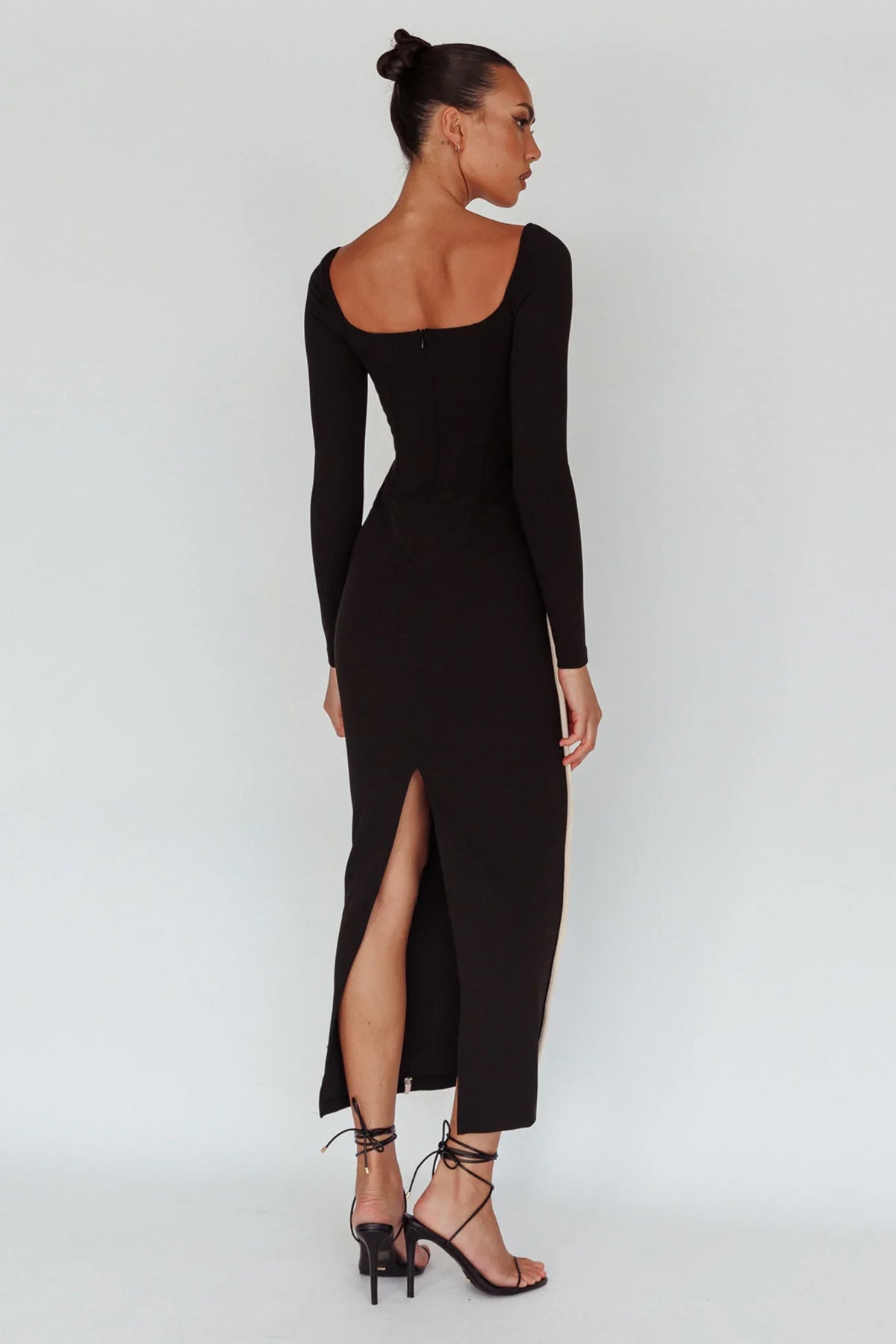 Sunny Coast Long Sleeve Piping Maxi Dress Black