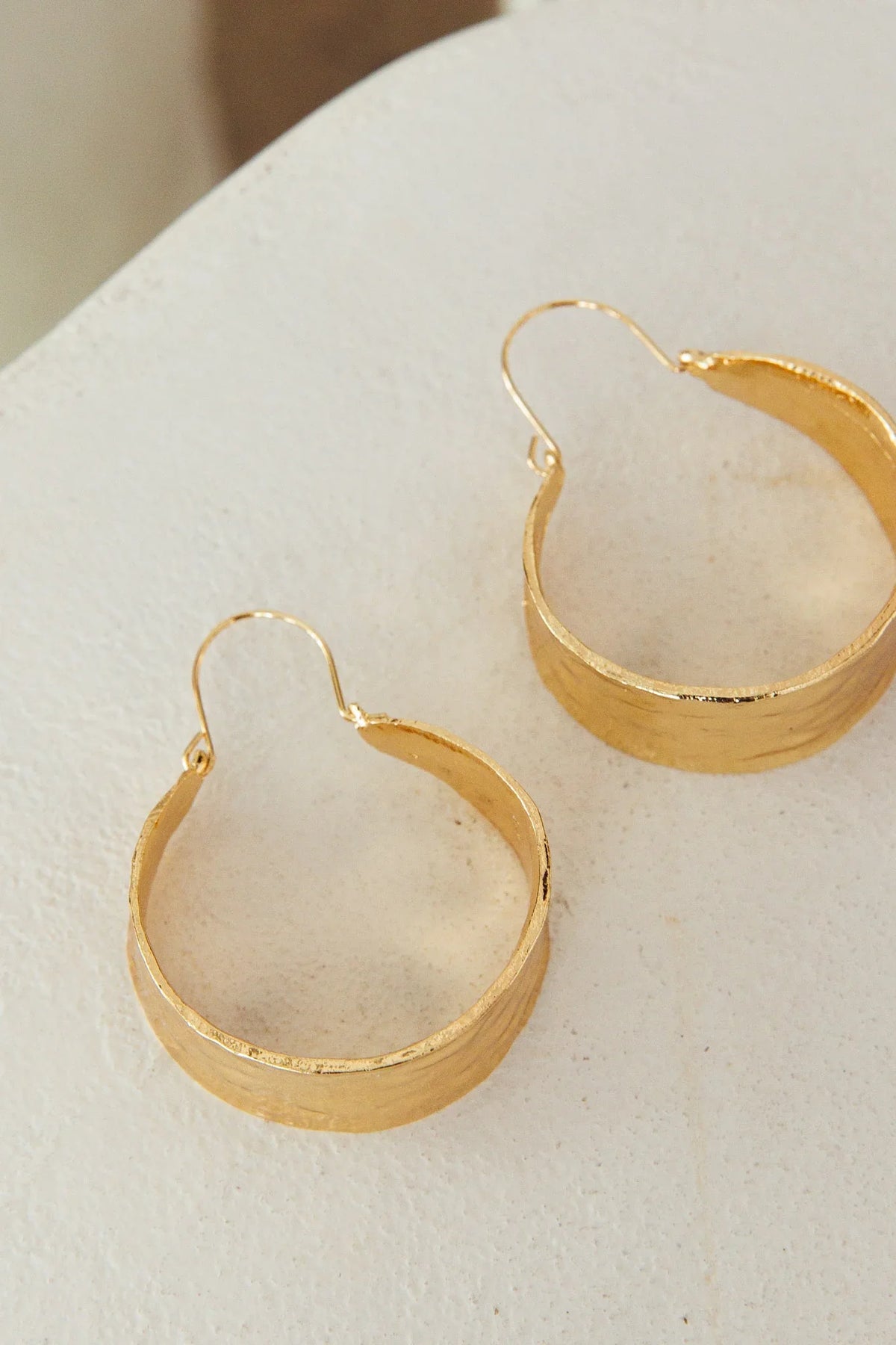 Vitality Hoop Earrings Gold