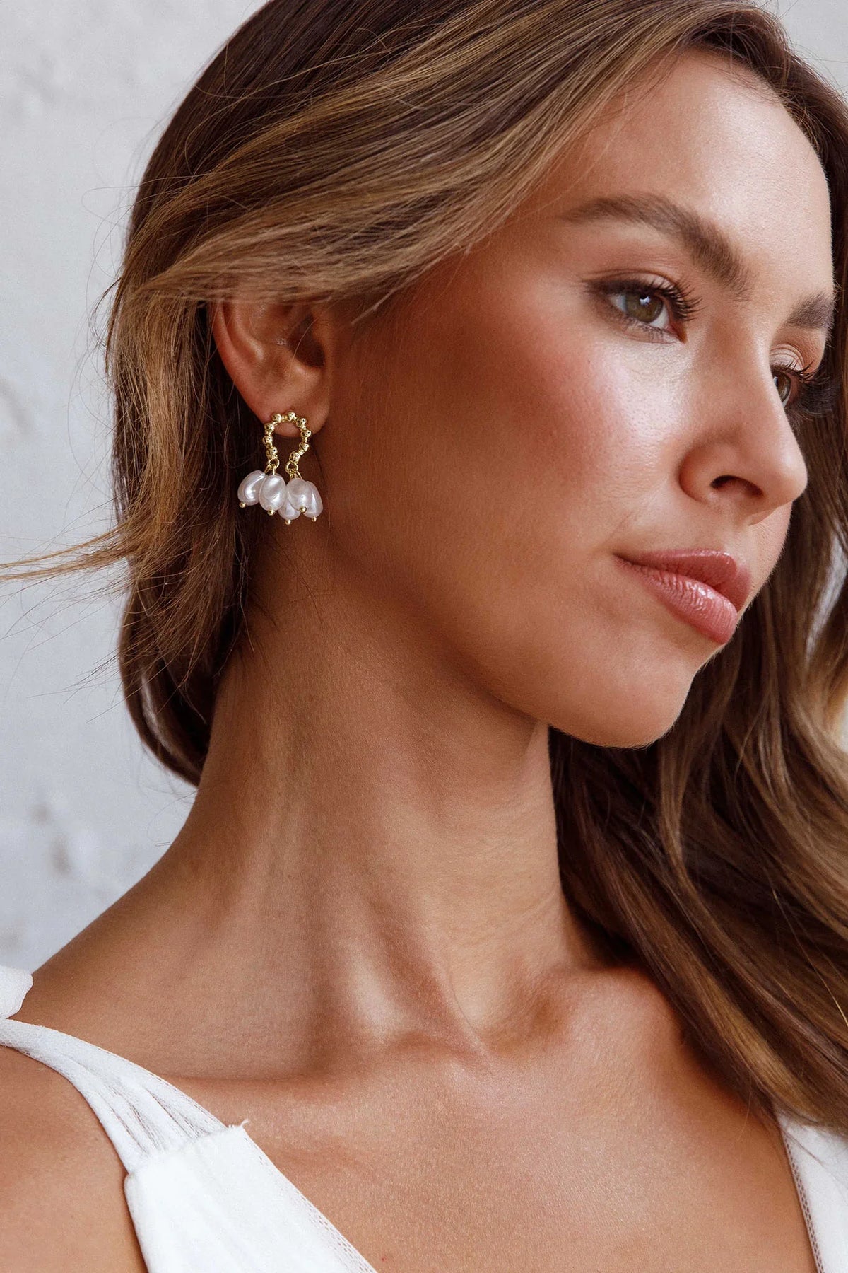 Sierra Pearl Statement Earrings Gold