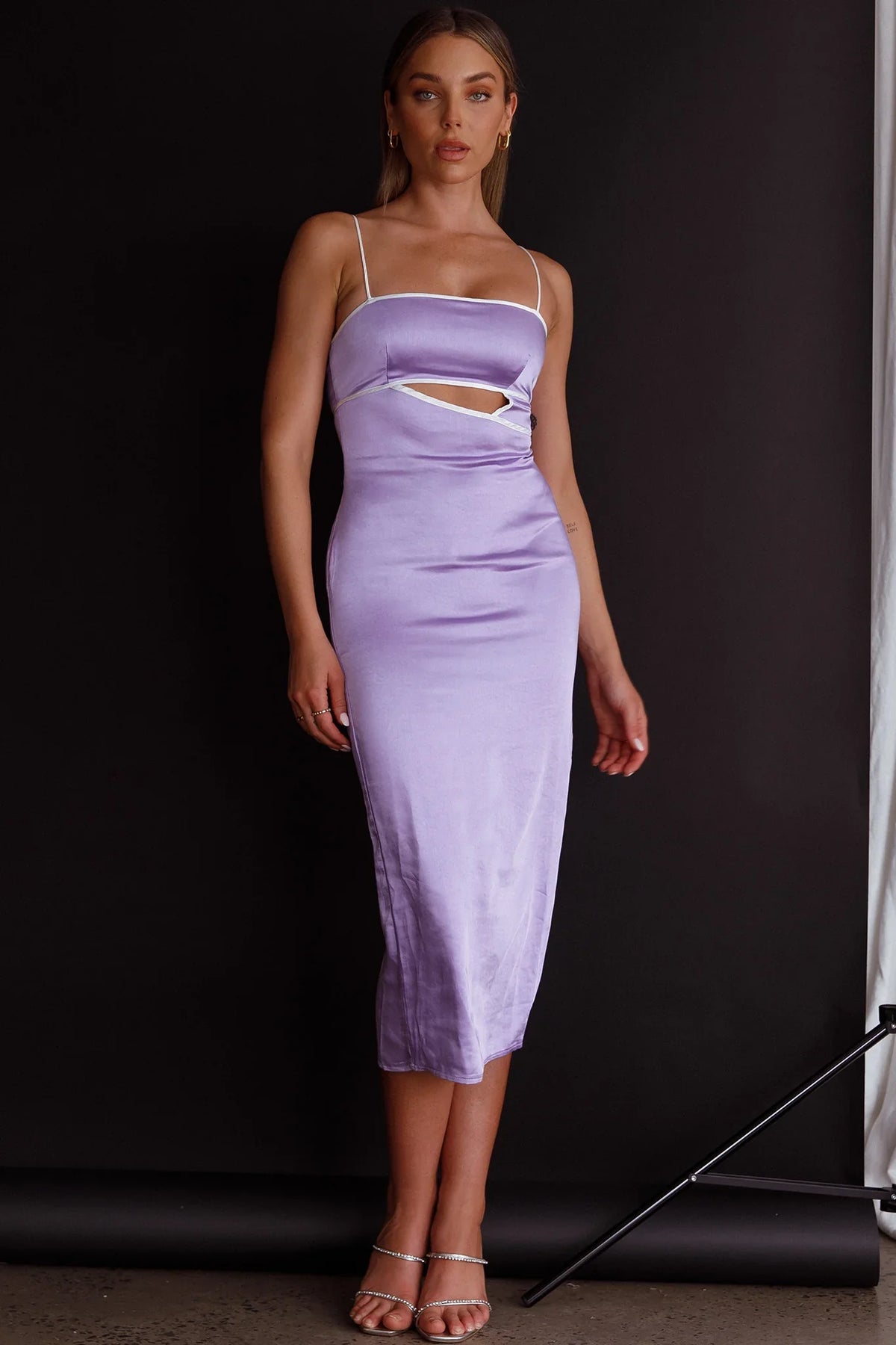 Laia Cut-Out Bodice Midi Dress Lilac