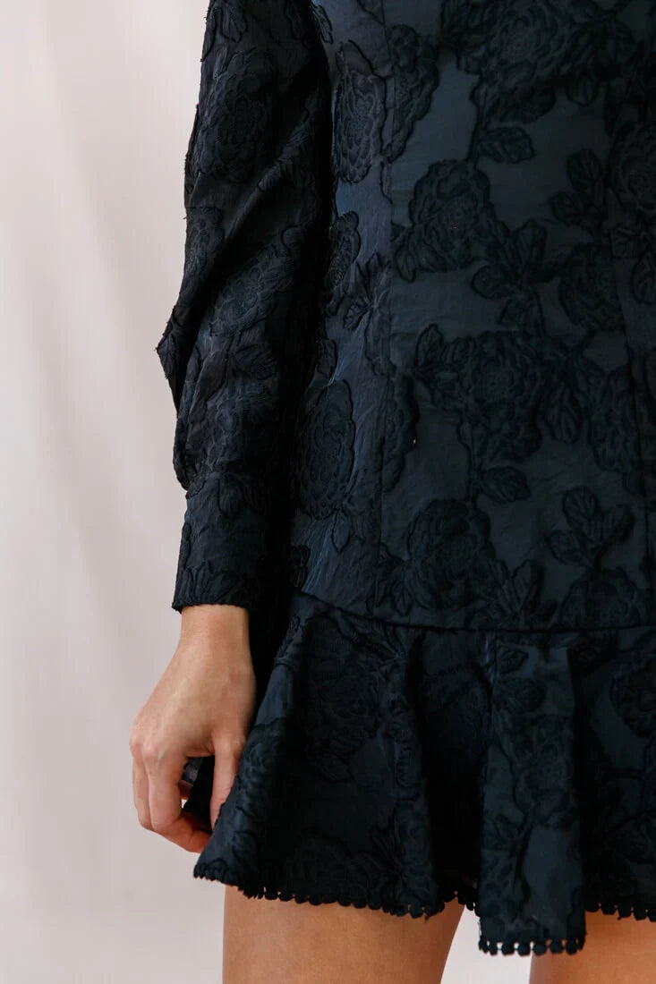 Camellia Open Back Cuff Sleeve Dress Black