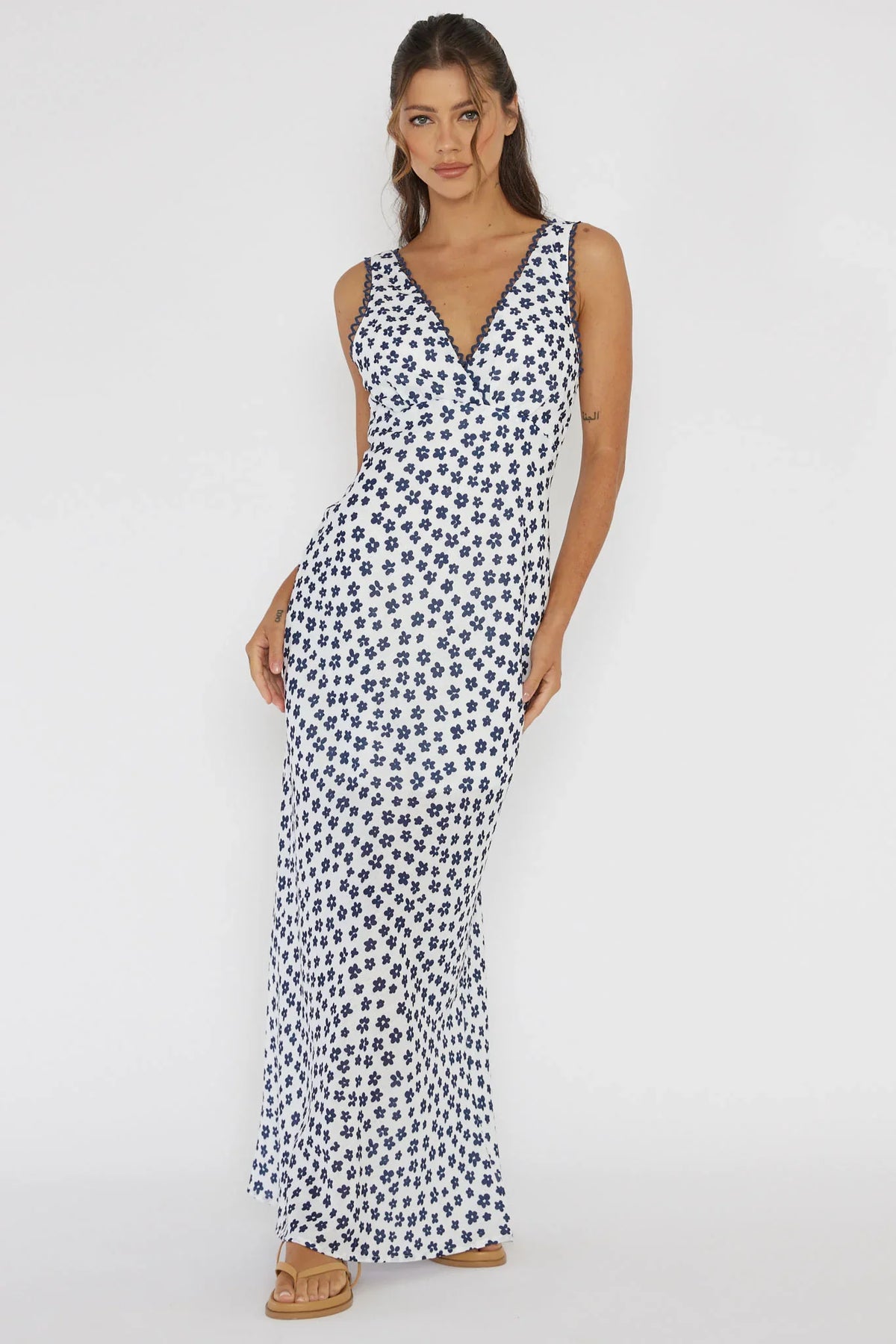 Miss Divine V-Neck Maxi Dress Flower Blue