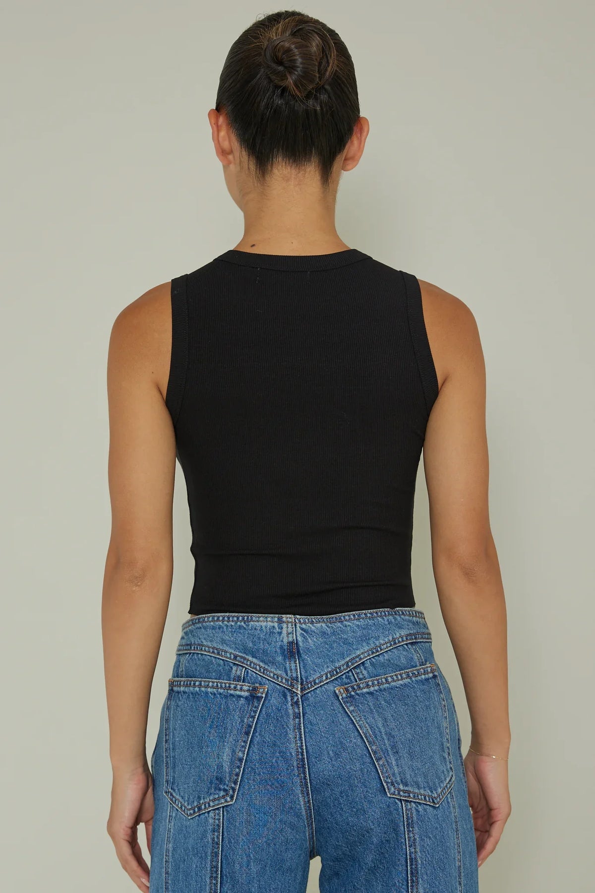 Mayra Crew Neck Crop Top Black