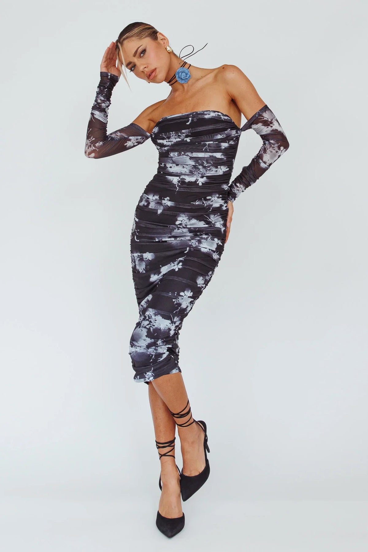 Cece Off-Shoulder Midi Dress Floral Black